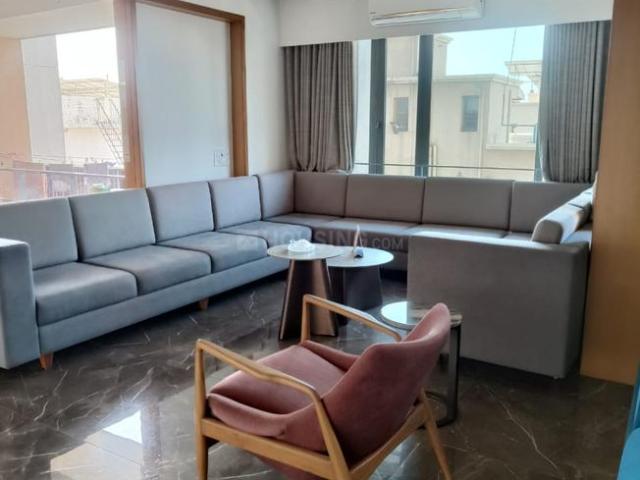 3 BHK Apartment in Thaltej for resale Ahmedabad. The reference number is 16548242