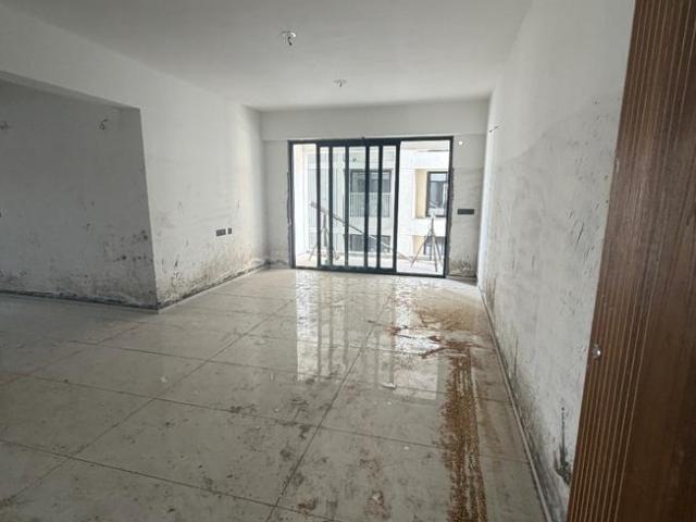 3 BHK Apartment in Thaltej for resale Ahmedabad. The reference number is 19006770