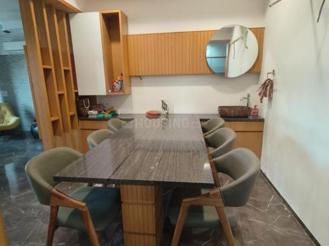 3 BHK Apartment in Thaltej for resale Ahmedabad. The reference number is 19506911