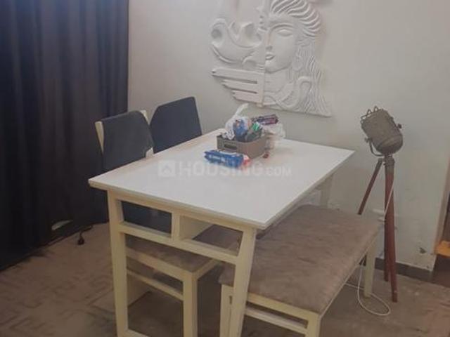 3 BHK Apartment in Thaltej for resale Ahmedabad. The reference number is 20007568