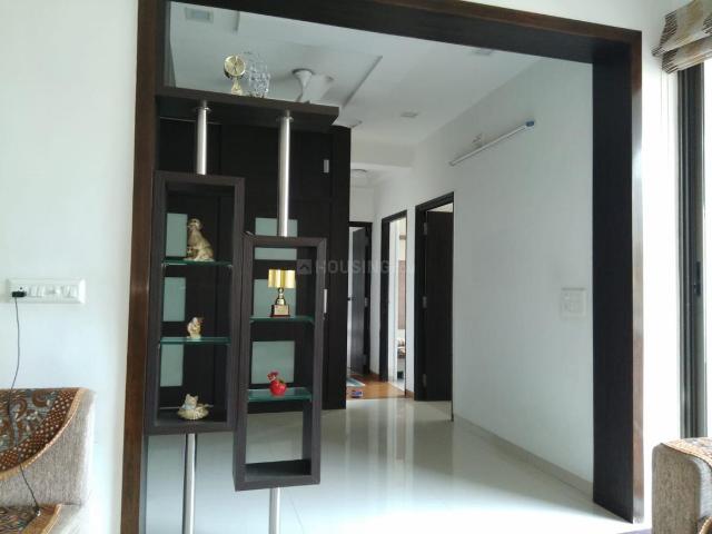 3 BHK Apartment in Thaltej for resale Ahmedabad. The reference number is 20428444