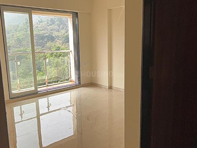 3 BHK Apartment in Thane West for rent Thane. The reference number is 19490261