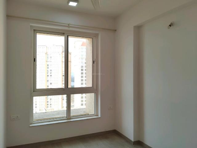3 BHK Apartment in Thane West for rent Thane. The reference number is 19691021
