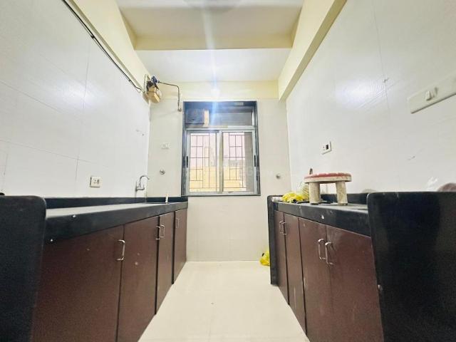 3 BHK Apartment in Thane West for rent Thane. The reference number is 19771752