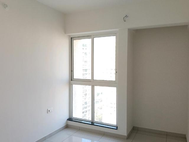 3 BHK Apartment in Thane West for rent Thane. The reference number is 20099008