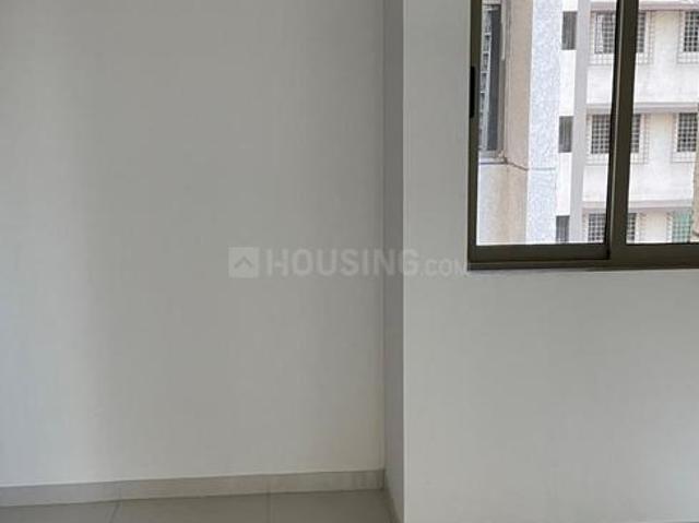 3 BHK Apartment in Thane West for rent Thane. The reference number is 20371769