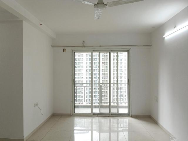 3 BHK Apartment in Thane West for rent Thane. The reference number is 20427343