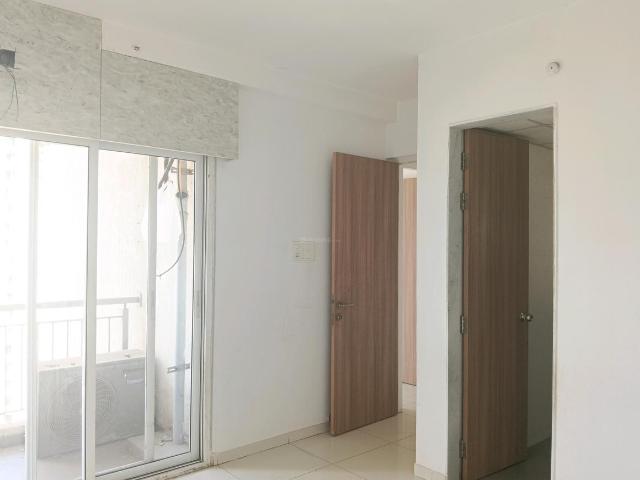 3 BHK Apartment in Thane West for rent Thane. The reference number is 20427820