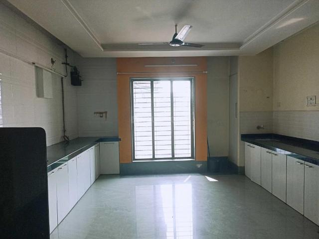 3 BHK Apartment in Thane West for rent Thane. The reference number is 20568409