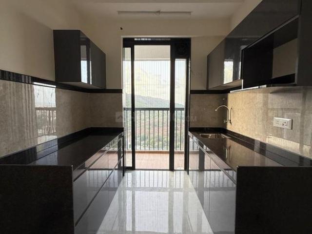 3 BHK Apartment in Thane West for rent Thane. The reference number is 20525225