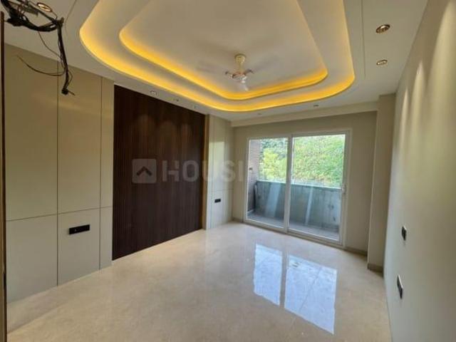 3 BHK Apartment in Thiruvanmiyur for resale Chennai. The reference number is 19929631