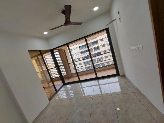 3 BHK Apartment in Tragad for rent Ahmedabad. The reference number is 20094702
