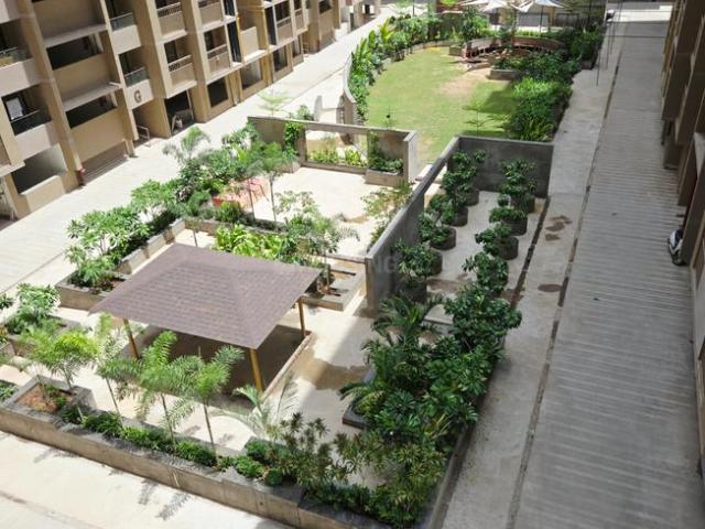 3 BHK Apartment in Tragad for rent Ahmedabad. The reference number is 20358654