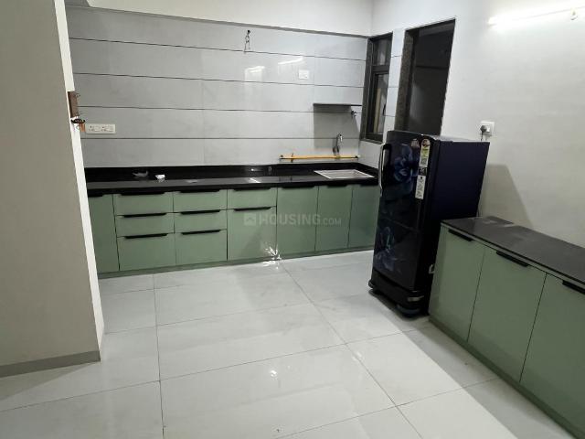 3 BHK Apartment in Tragad for rent Ahmedabad. The reference number is 21012905