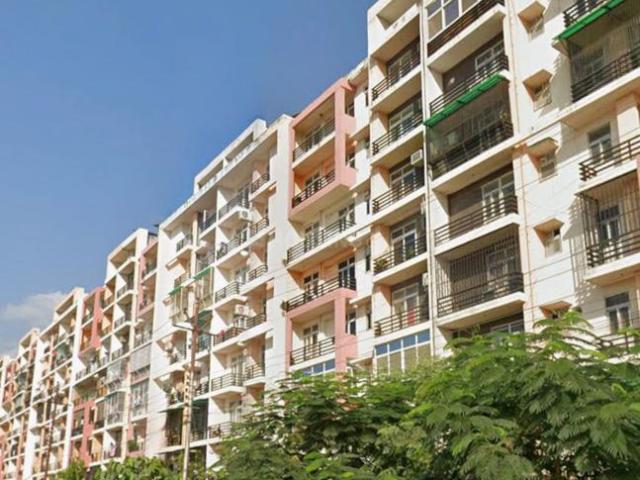 3 BHK Apartment in Transport Nagar for rent Lucknow. The reference number is 20048676
