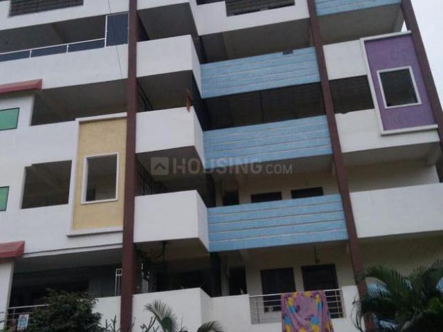 3 BHK Apartment in Tulasi Nagar for rent Vijayawada. The reference number is 6481449