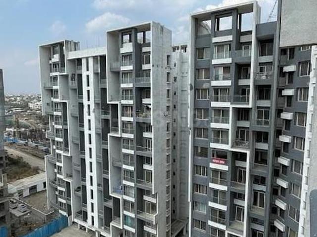 3 BHK Apartment in Upper Kharadi for resale Pune. The reference number is 20475047