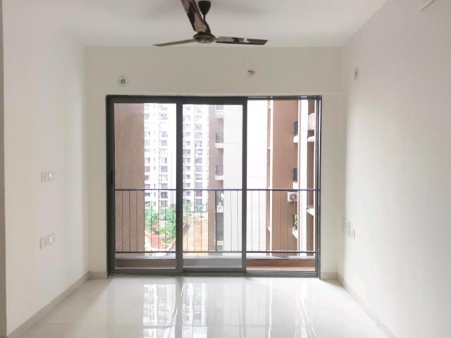 3 BHK Apartment in Usarghar for resale Thane. The reference number is 20819331