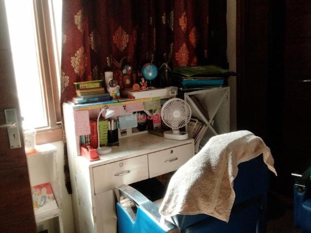 3 BHK Apartment in Uttam Nagar for resale New Delhi. The reference number is 20877073