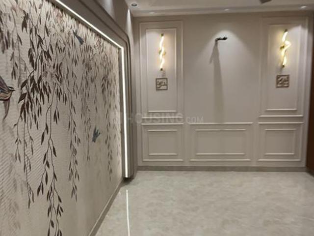 3 BHK Apartment in Uttam Nagar for resale New Delhi. The reference number is 20945288