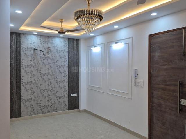 3 BHK Apartment in Uttam Nagar for resale New Delhi. The reference number is 20235032
