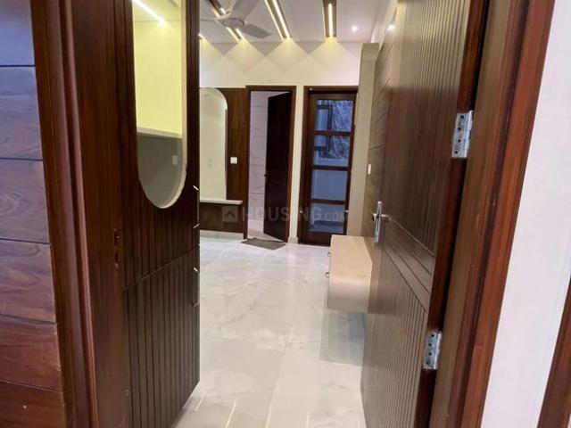 3 BHK Apartment in Utrathiya for resale Zirakpur. The reference number is 15946633
