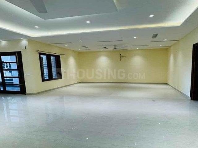 3 BHK Apartment in Utrathiya for resale Zirakpur. The reference number is 20526677