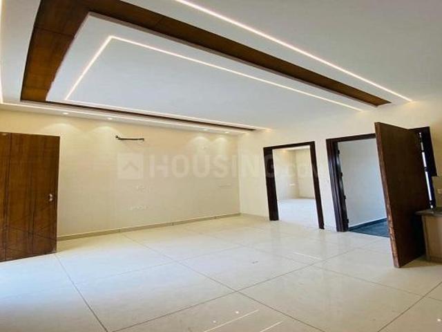 3 BHK Apartment in Utrathiya for resale Zirakpur. The reference number is 20541622