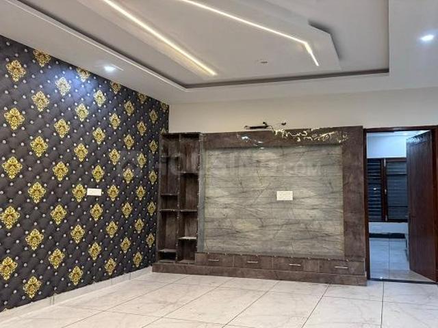 3 BHK Apartment in Utrathiya for resale Zirakpur. The reference number is 20073764