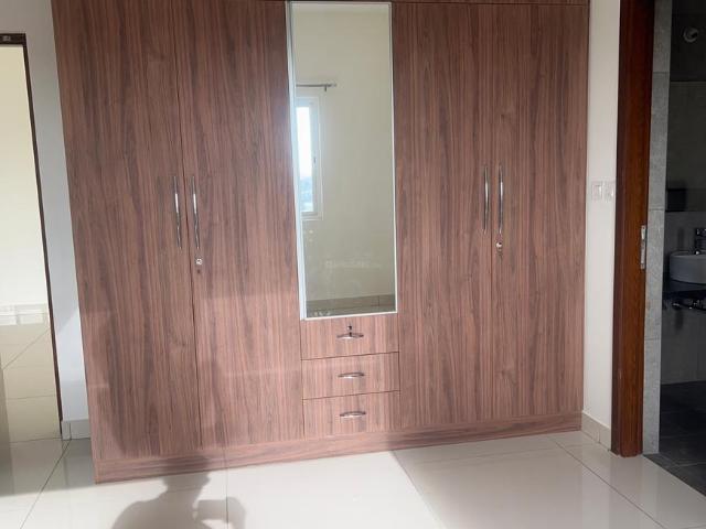 3 BHK Apartment in V. Kallahalli for rent Bengaluru. The reference number is 20562528