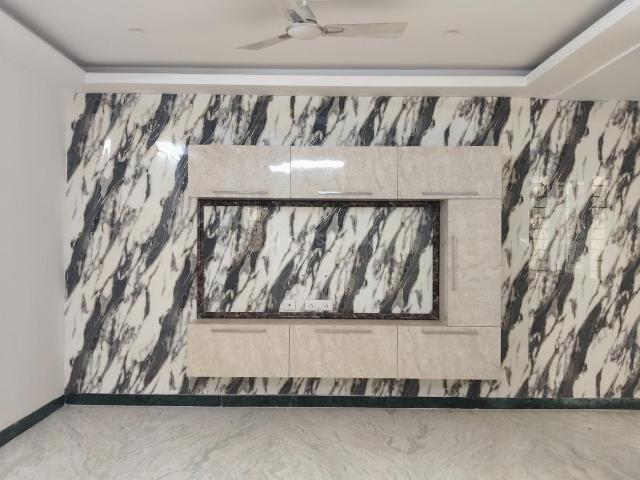 3 BHK Apartment in Vadapalani for rent Chennai. The reference number is 20789551