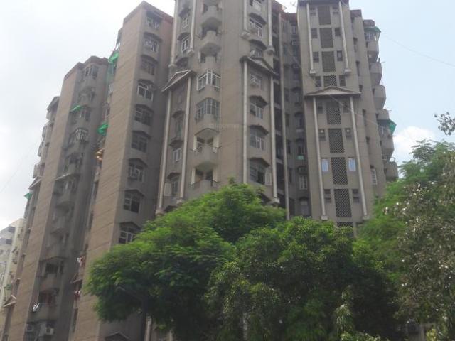 3 BHK Apartment in Vaishali for resale Ghaziabad. The reference number is 15771749