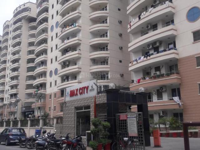 3 BHK Apartment in Vaishali for resale Ghaziabad. The reference number is 19853122