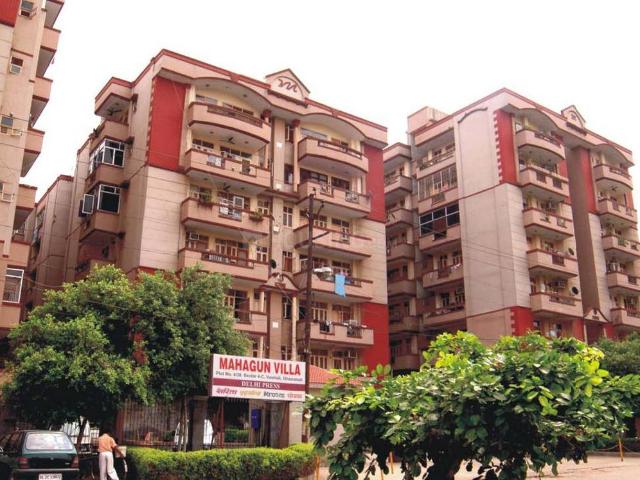 3 BHK Apartment in Vaishali for resale Ghaziabad. The reference number is 20352616
