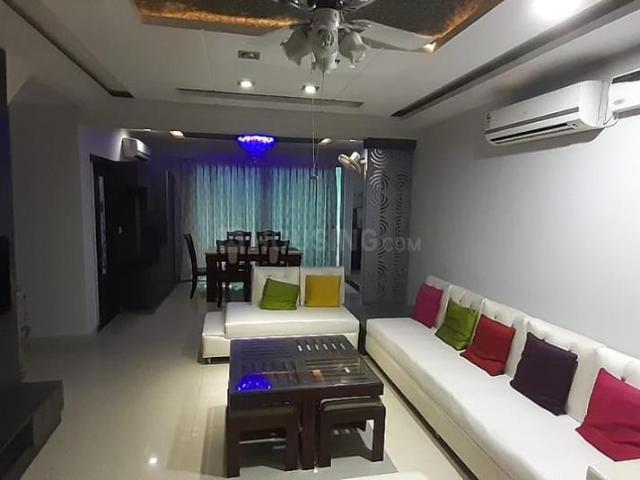 3 BHK Apartment in Vaishali Nagar for rent Jaipur. The reference number is 16973275