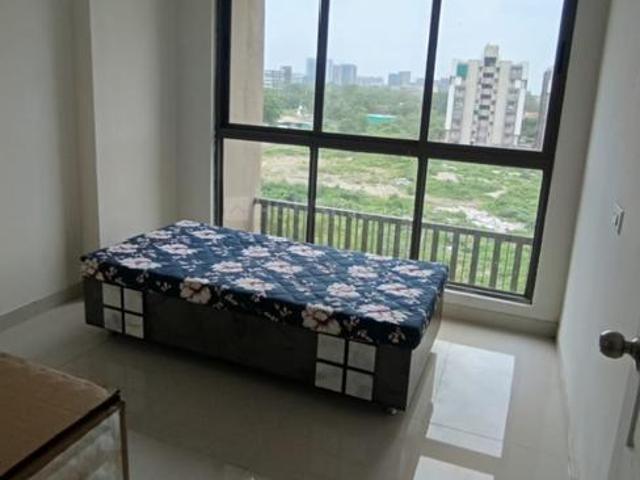 3 BHK Apartment in Vaishno Devi Circle for rent Ahmedabad. The reference number is 17783494