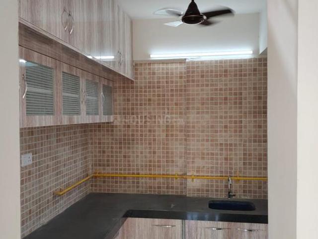 3 BHK Apartment in Vaishno Devi Circle for rent Ahmedabad. The reference number is 19464533