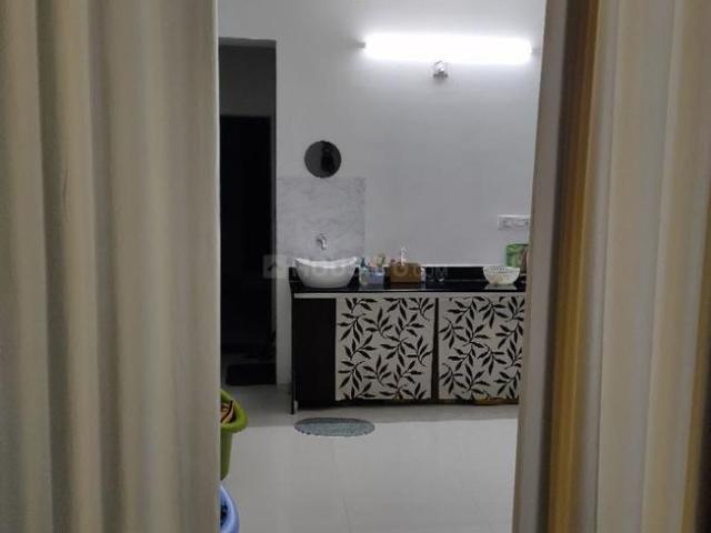 3 BHK Apartment in Vaishno Devi Circle for rent Ahmedabad. The reference number is 19615464