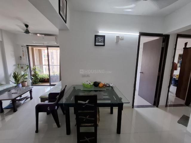 3 BHK Apartment in Vaishno Devi Circle for rent Ahmedabad. The reference number is 19809053