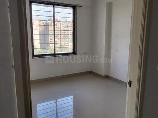 3 BHK Apartment in Vaishno Devi Circle for rent Ahmedabad. The reference number is 19930546