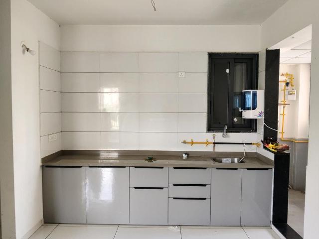 3 BHK Apartment in Vaishno Devi Circle for rent Ahmedabad. The reference number is 19935189