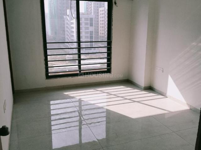 3 BHK Apartment in Vaishno Devi Circle for rent Ahmedabad. The reference number is 19193493