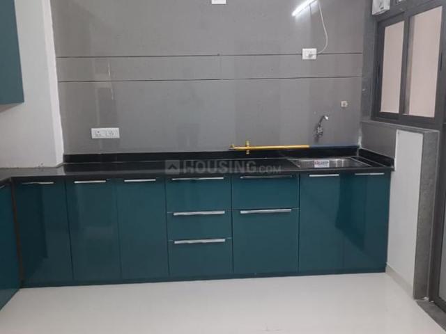 3 BHK Apartment in Vaishno Devi Circle for rent Ahmedabad. The reference number is 19258088