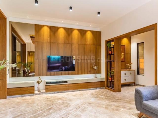 3 BHK Apartment in Vaishno Devi Circle for rent Ahmedabad. The reference number is 20400424