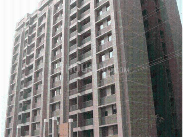 3 BHK Apartment in Vaishno Devi Circle for rent Ahmedabad. The reference number is 20412573