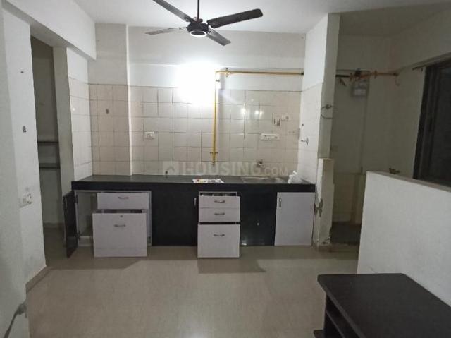 3 BHK Apartment in Vaishno Devi Circle for rent Ahmedabad. The reference number is 20418601