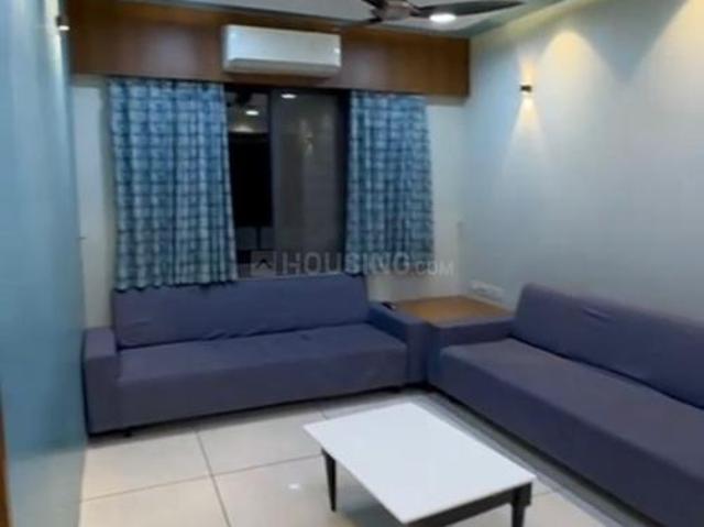 3 BHK Apartment in Vaishno Devi Circle for rent Ahmedabad. The reference number is 20447992