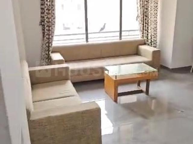 3 BHK Apartment in Vaishno Devi Circle for rent Ahmedabad. The reference number is 20476600