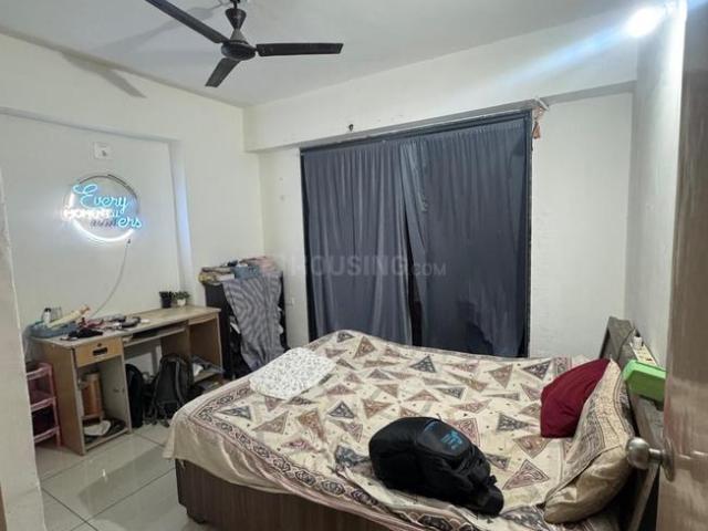3 BHK Apartment in Vaishno Devi Circle for rent Ahmedabad. The reference number is 20607958