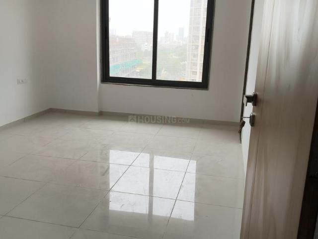 3 BHK Apartment in Vaishno Devi Circle for rent Ahmedabad. The reference number is 20657581